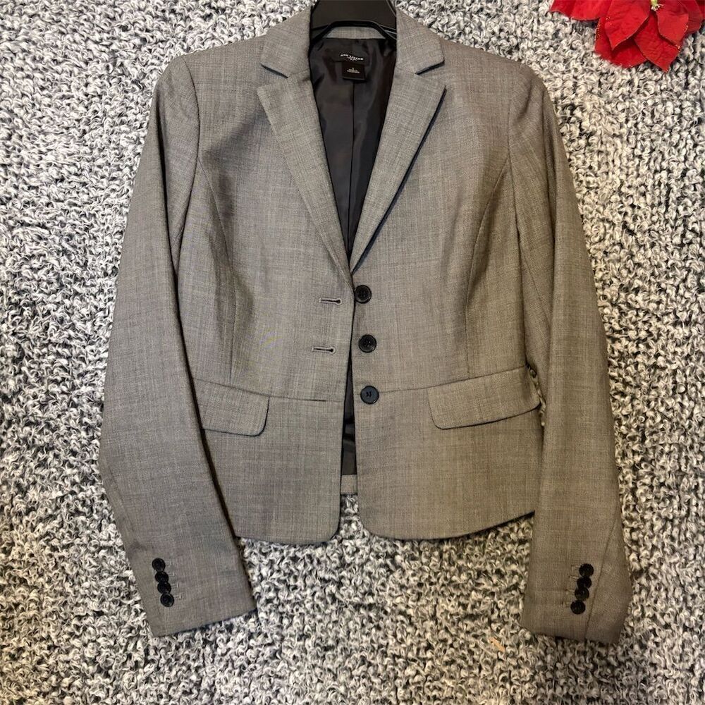 Ann Taylor Women's Gray Blazer Jacket Size 0 Business Classic